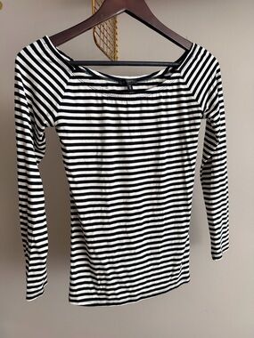 Black & White Striped Square Neck Long Sleeve Top – Size Small
